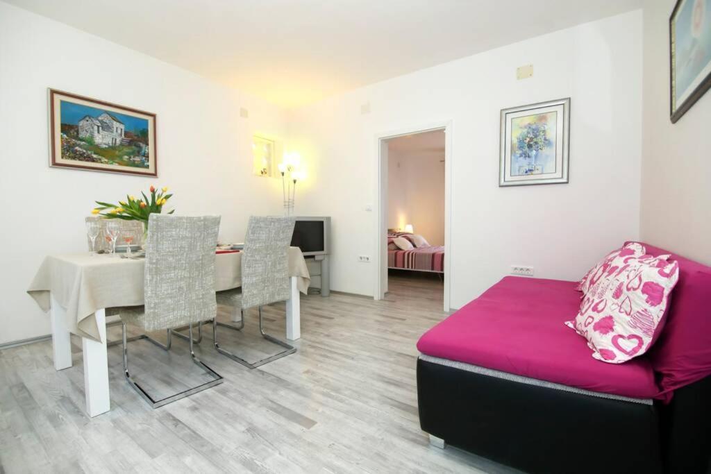 Apartman Buki **** Split Exterior photo